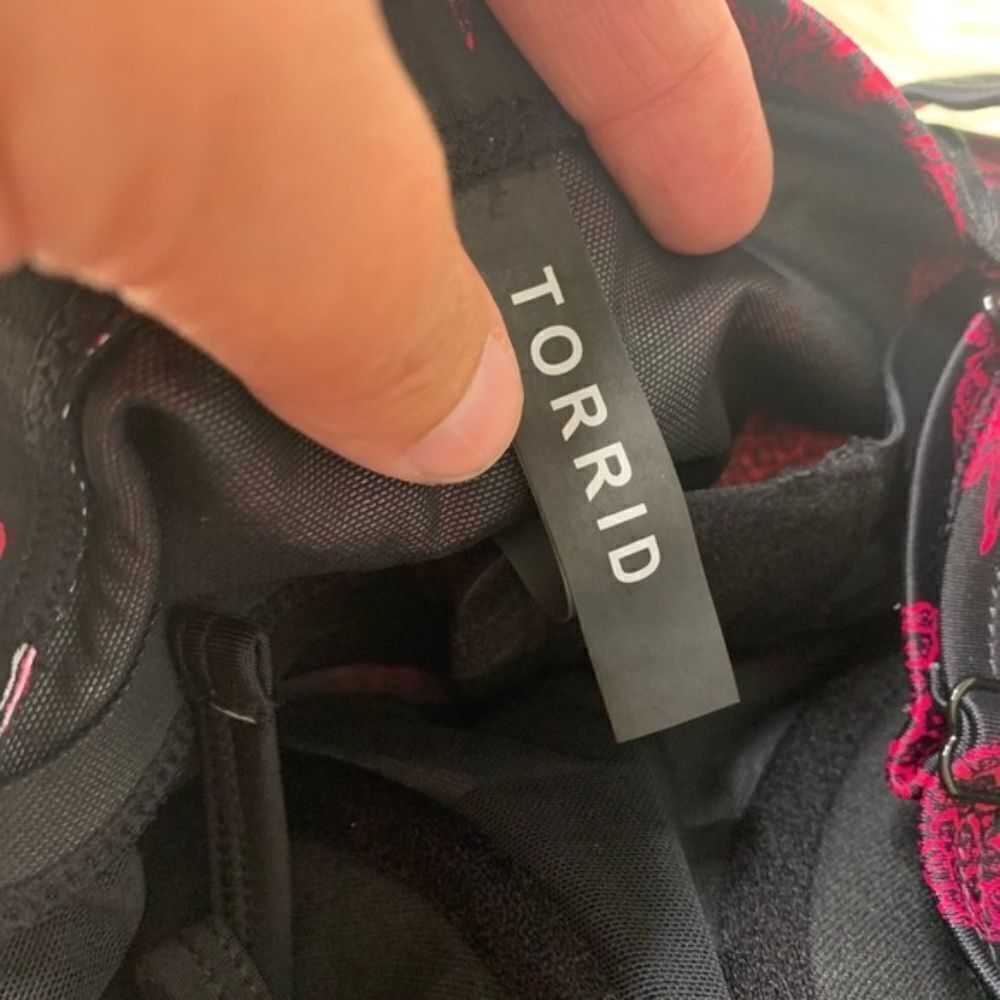 Torrid pineapple print mesh push up bikini top - Picture 7 of 9